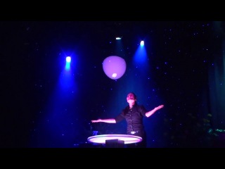 ana yang gazillion bubble show